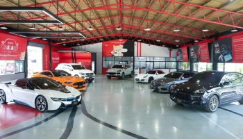 โอมาคาเสะ คาร์ จับมือ อัลฟ่า เอกซ์ เจาะเซ็กเม้นท์ใหม่ระดับ Hi-end ประมูลง่ายเพียงปลายนิ้วบนแอปพลิเคชันใหม่ Omakase Cars Online Auction