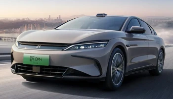 เปิดตัว 2025 BYD Han ซีดานไฟฟ้าเรือธง พร้อมเทคโนโลยีล่าสุด เริ่ม 8.5 แสนบาท ในจีน