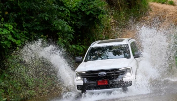 ฟอร์ดพาลุยหุบกาฮัง-ปราณบุรี ท้าพิสูจน์สมรรถนะฟอร์ด เอเวอเรสต์ พร้อมแชร์เทคนิคสร้างคอนแทนต์ท่องเที่ยวกับ DJI