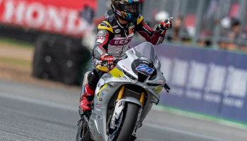 NEXZTER BRIC Superbike สนาม 3 ดวลเดือด! แสตมป์-อภิวัฒน์ คว้าชัยรุ่นใหญ่ มุ่งหน้าสู่สนามตัดสินแชมป์ประจำปี 2 เรซ ในเดือน พ.ย.นี้