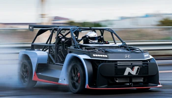 Hyundai RN24 รถต้นแบบสุดล้ำที่โชว์ตัวผ่านงาน N Day 2024 ตอกย้ำวิสัยทัศน์มุ่งสู่อนาคตใหม่รถยนต์ไฟฟ้าภายใต้แบรนด์ N