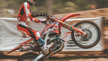 อินทรีแซงค์–กฤษฎา บิด CRF250R ทะยานนำคะแนนสะสม FMSCT Thailand Motocross 2023 หลังจบสนามที่ 5 และ 6