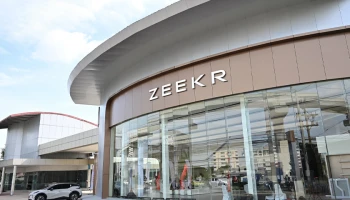 ZEEKR เปิดโชว์รูมสาขาศรีนครินทร์ ด้วยงบลงทุนกว่า 10 ล้านบาท พร้อมข้อเสนอเปิดโชว์รูมและทดลองขับ ZEEKR X