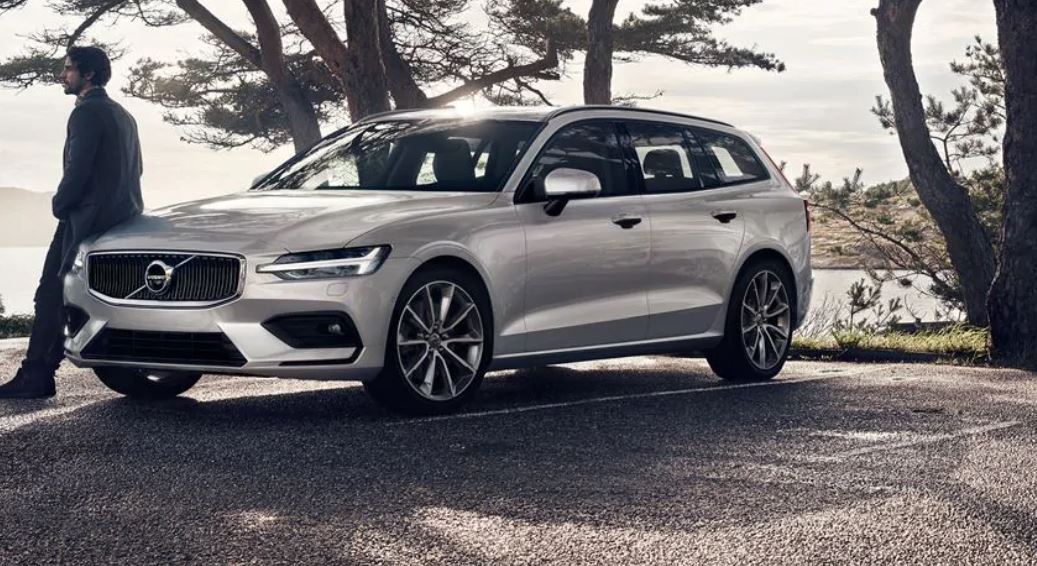 รูปภาพ วอลโว่ Volvo V60 Recharge Plug-in Hybrid R-Design Expression ปี 2022