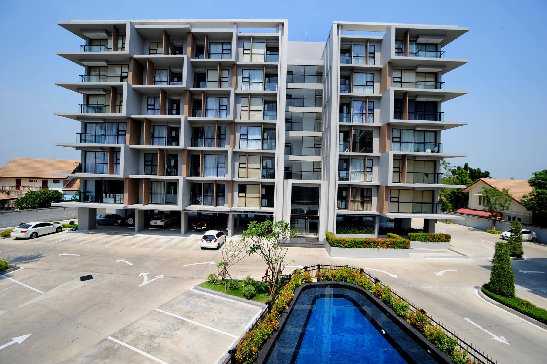 รูปภาพ บียอนด์ บาย สายลมเย็น (Beyond By Sailomyen)