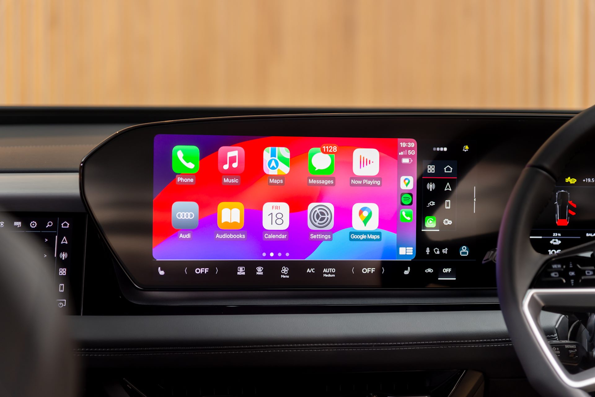 รูปภาพ อาวดี้ Audi Q6 e-tron Performance ปี 2024