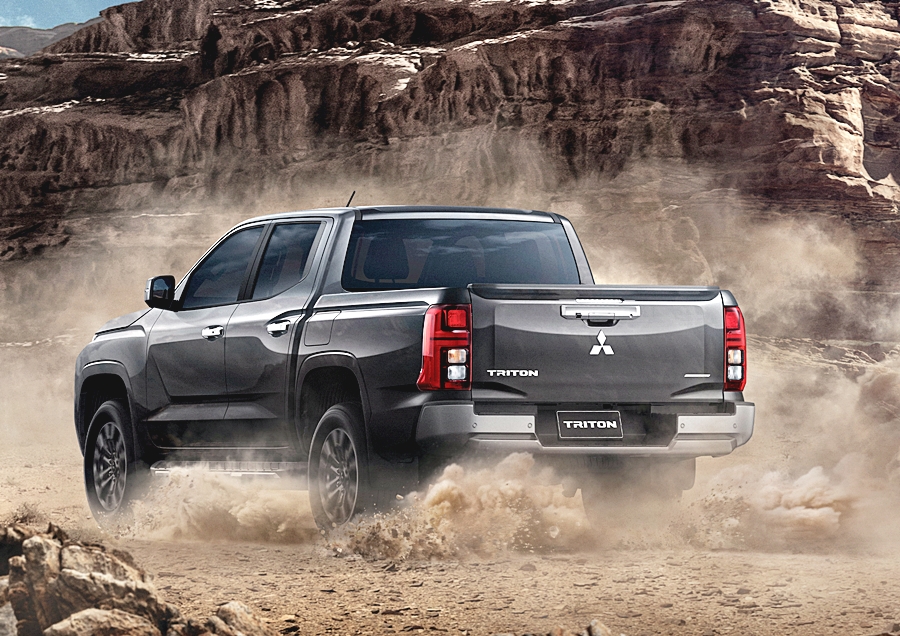 รูปภาพ มิตซูบิชิ Mitsubishi Triton Double Cab Plus 2.4 ULTRA ปี 2023
