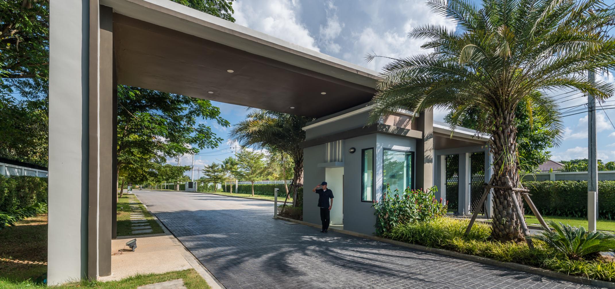 รูปภาพ บ้านกาญจน์กนก 12 เฟส 2 (Baan Karnkanok 12 Phase 2)