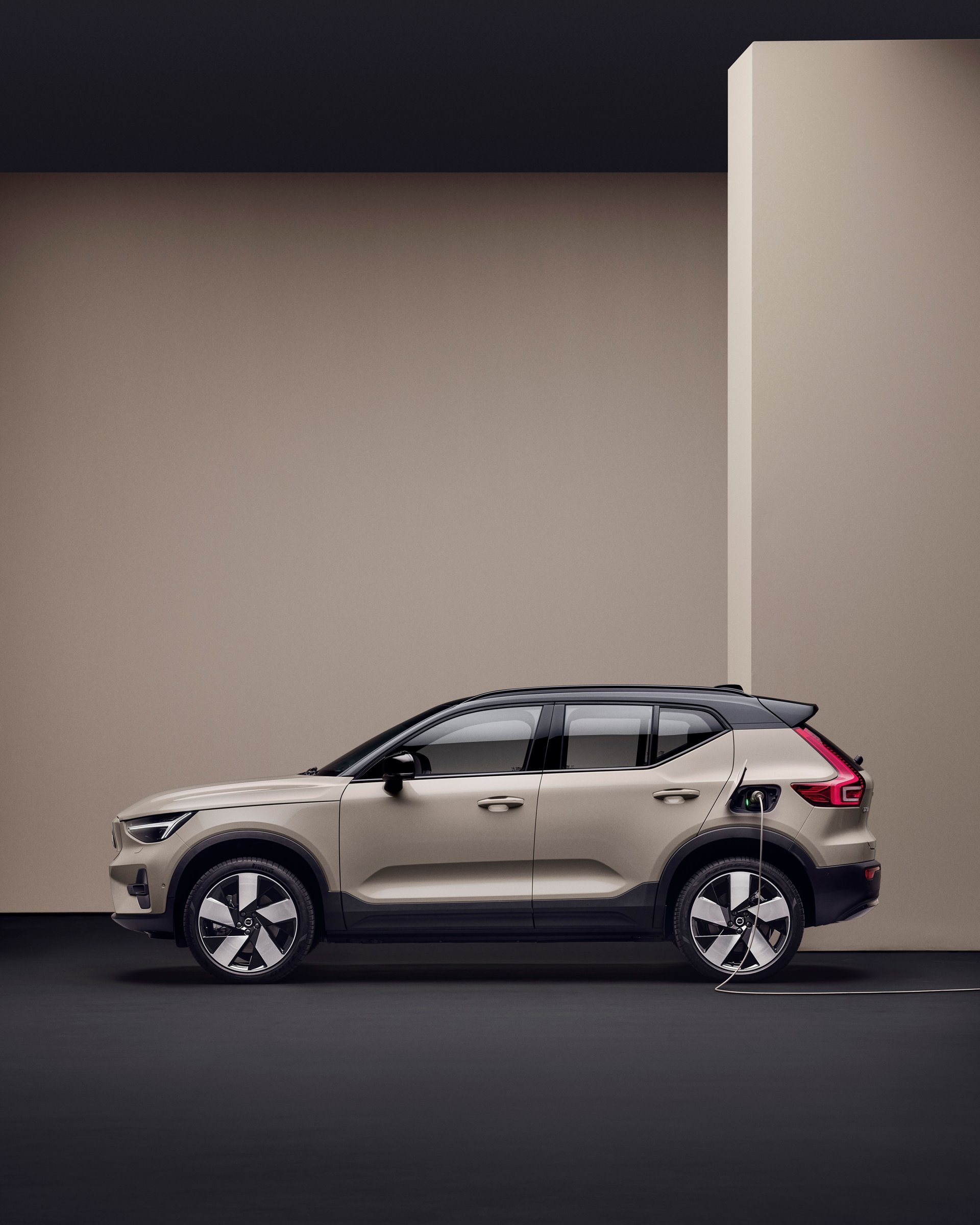 รูปภาพ วอลโว่ Volvo EX40 Ultra – Single Motor ปี 2024