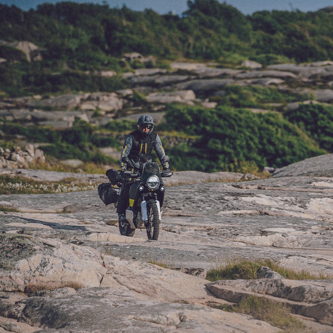 รูปภาพ ฮุสวาน่า Husqvarna Travel Norden 901 ปี 2023