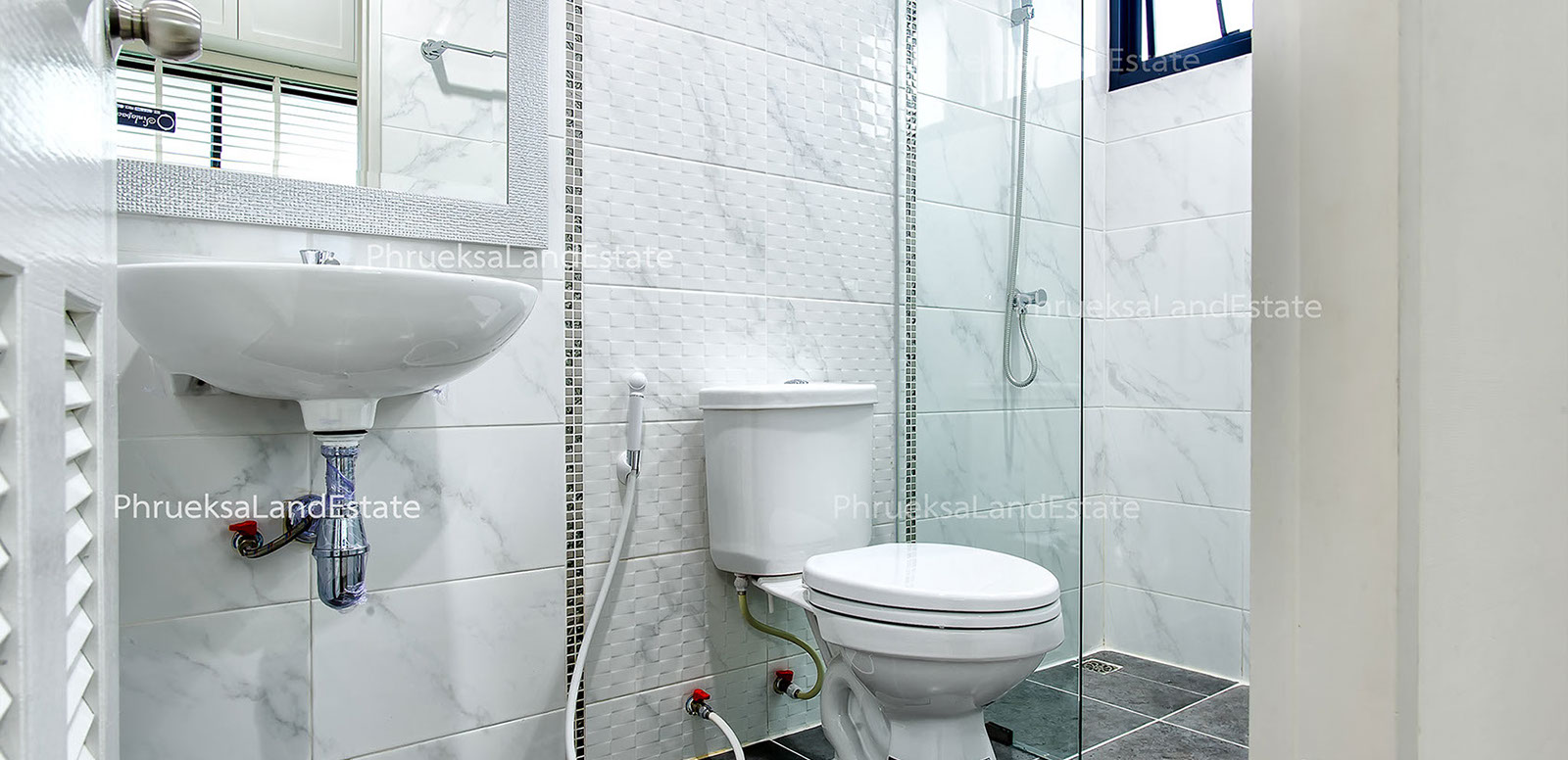 รูปภาพ เดอะ เซ็นทรัล ทาวน์  บึง - ศรีราชา (The Central Town Bueng - Sriracha)