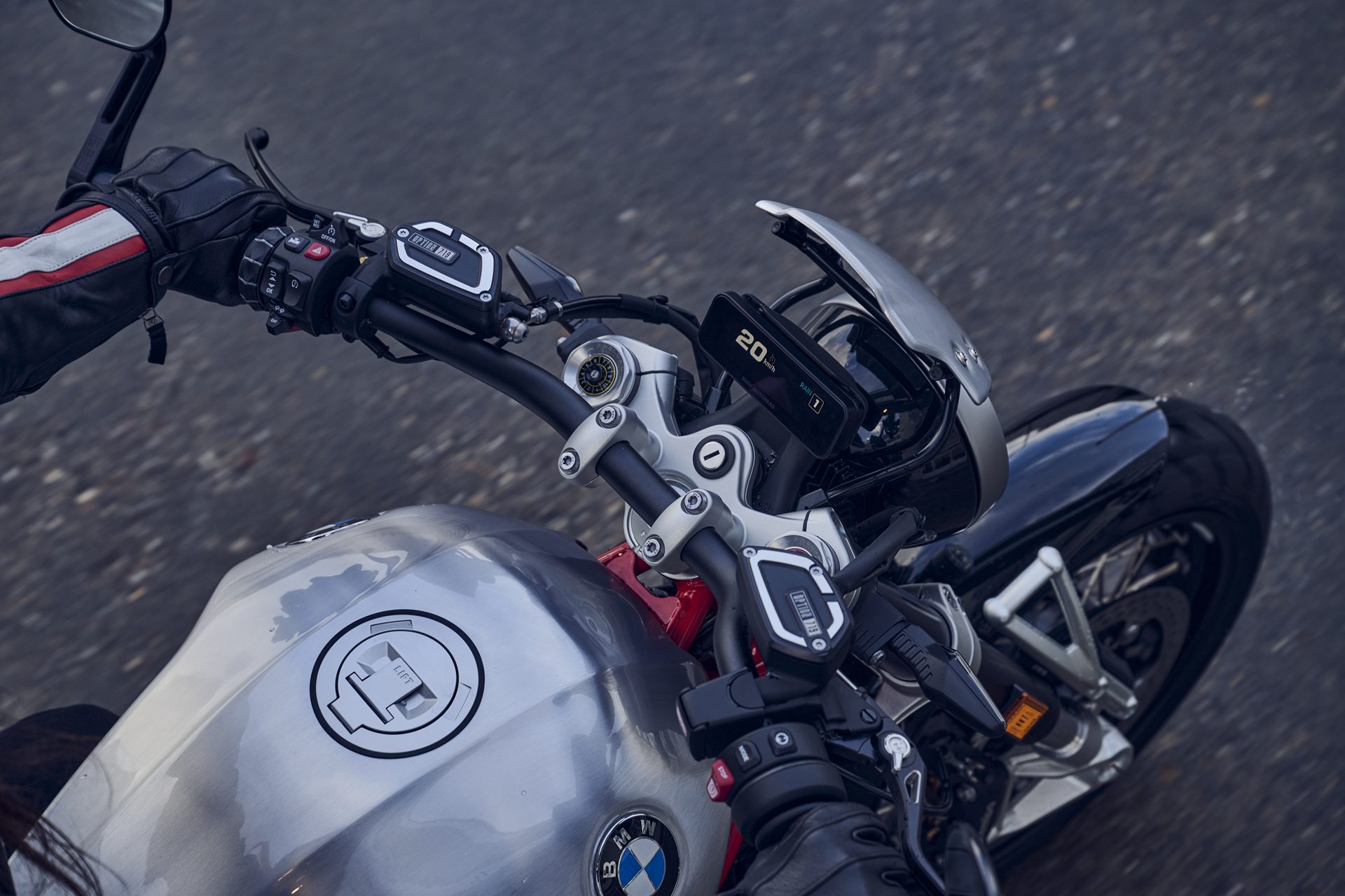 รูปภาพ บีเอ็มดับเบิลยู BMW R 12 nineT ปี 2024