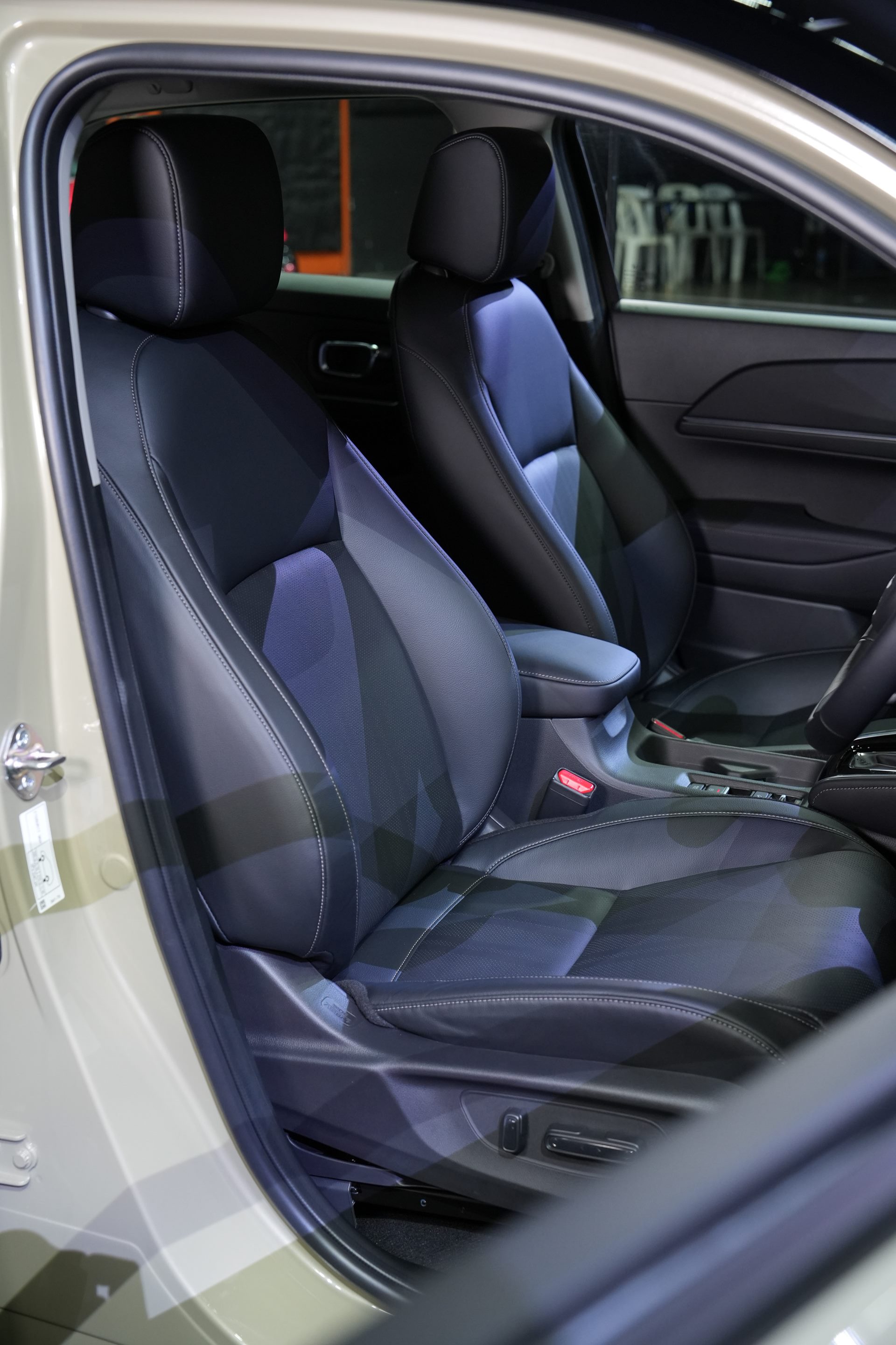 รูปภาพ ฮอนด้า Honda HR-V e:HEV EL ปี 2024