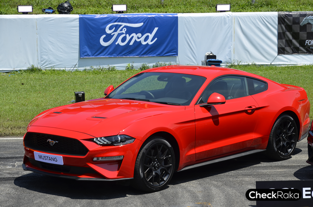 รูปภาพ ฟอร์ด Ford Mustang 2.3L EcoBoost Coupe Performance Pack ปี 2019