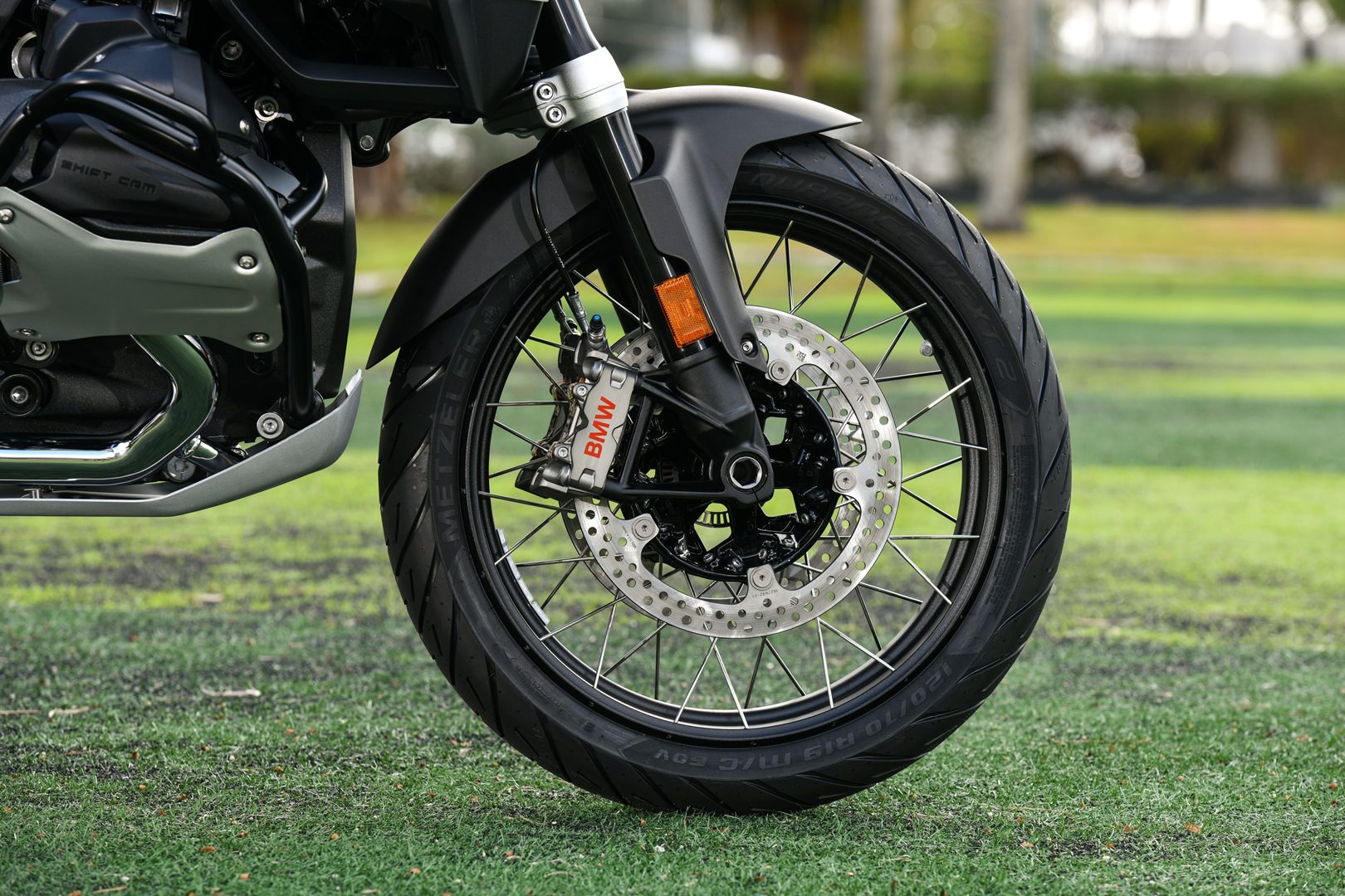 รูปภาพ บีเอ็มดับเบิลยู BMW R R 1300 GS Adventure GS Trophy ปี 2025