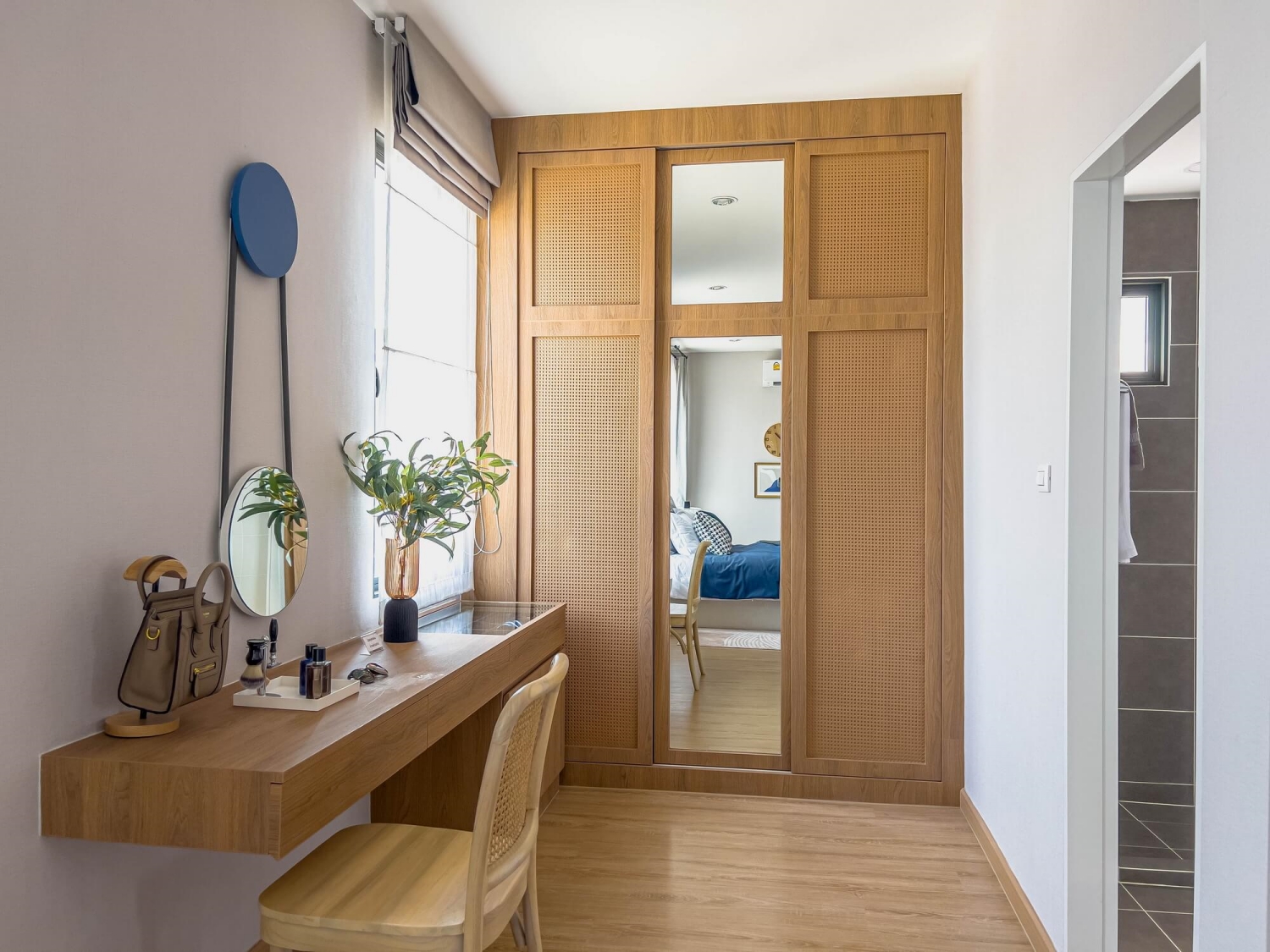 รูปภาพ ธนาวิลเลจ วงแหวน-ปิ่นเกล้า (Thana Village Wongwaen-Pinklao)