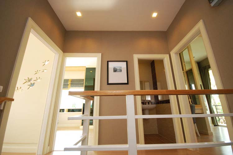 รูปภาพ กัสโต้ สาทร-ตากสิน (Gusto Sathorn Taksin)