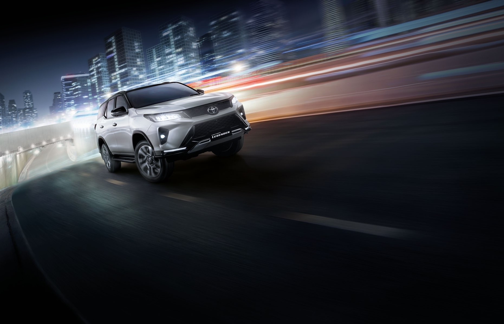 รูปภาพ โตโยต้า Toyota Fortuner 2.8 Legender 4WD AT ปี 2023