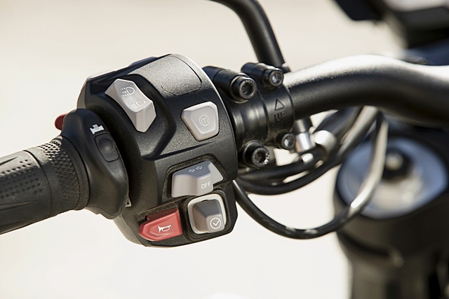 รูปภาพ ไทรอัมพ์ Triumph Scrambler 1200XC ปี 2023