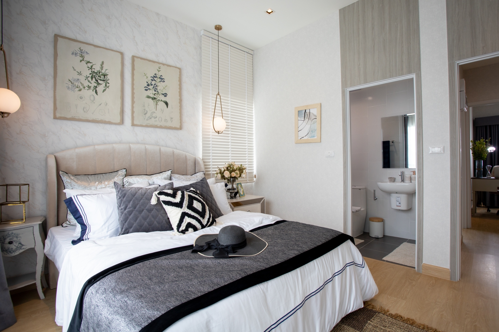 รูปภาพ ริชตัน วัชรพล-เพิ่มสิน (Richton Watcharaphon - Phoem Sin)