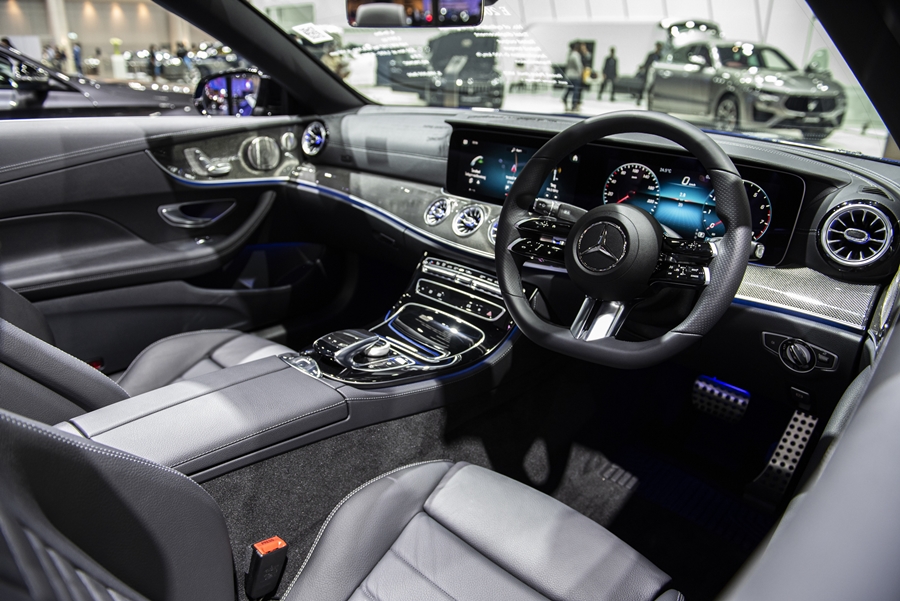 รูปภาพ เมอร์เซเดส-เบนซ์ Mercedes-benz E-Class E200 Cabriolet AMG Dynamic ปี 2021