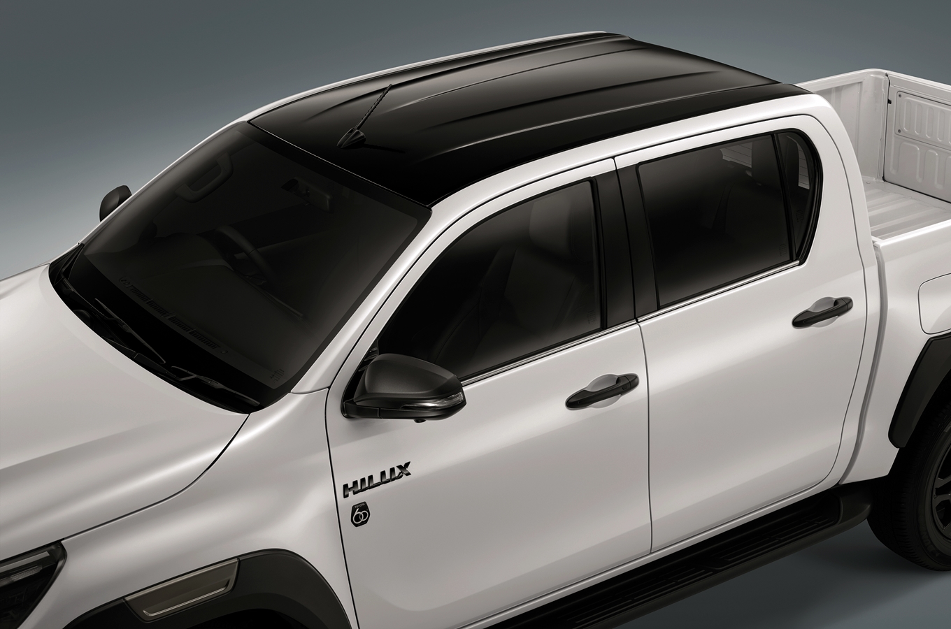 รูปภาพ โตโยต้า Toyota Revo Double Cab ROCCO Prerunner 2.4 AT 60th Anniversary ปี 2022