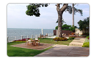 รูปภาพ บ้านทะเล พัทยา (Baan Talay Pattaya)