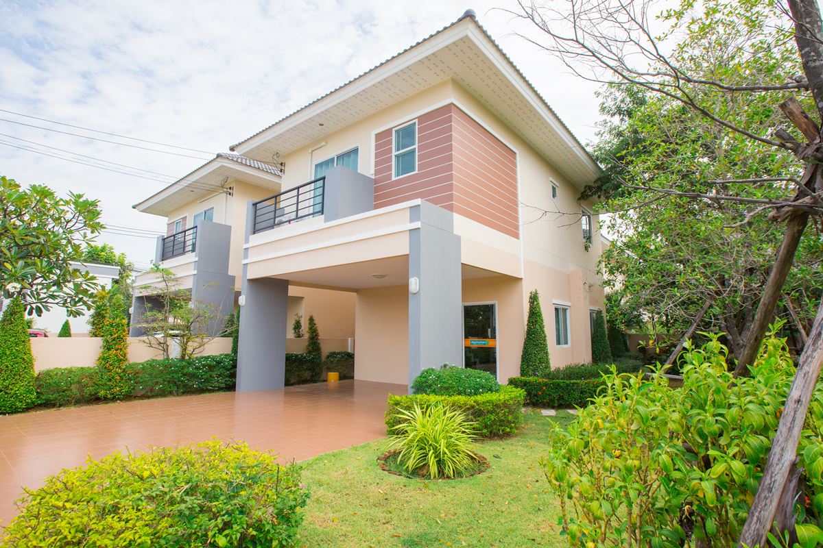 รูปภาพ มณีรินทร์ วิลเลจ บางพระ (Maneerin Village Bangpra)