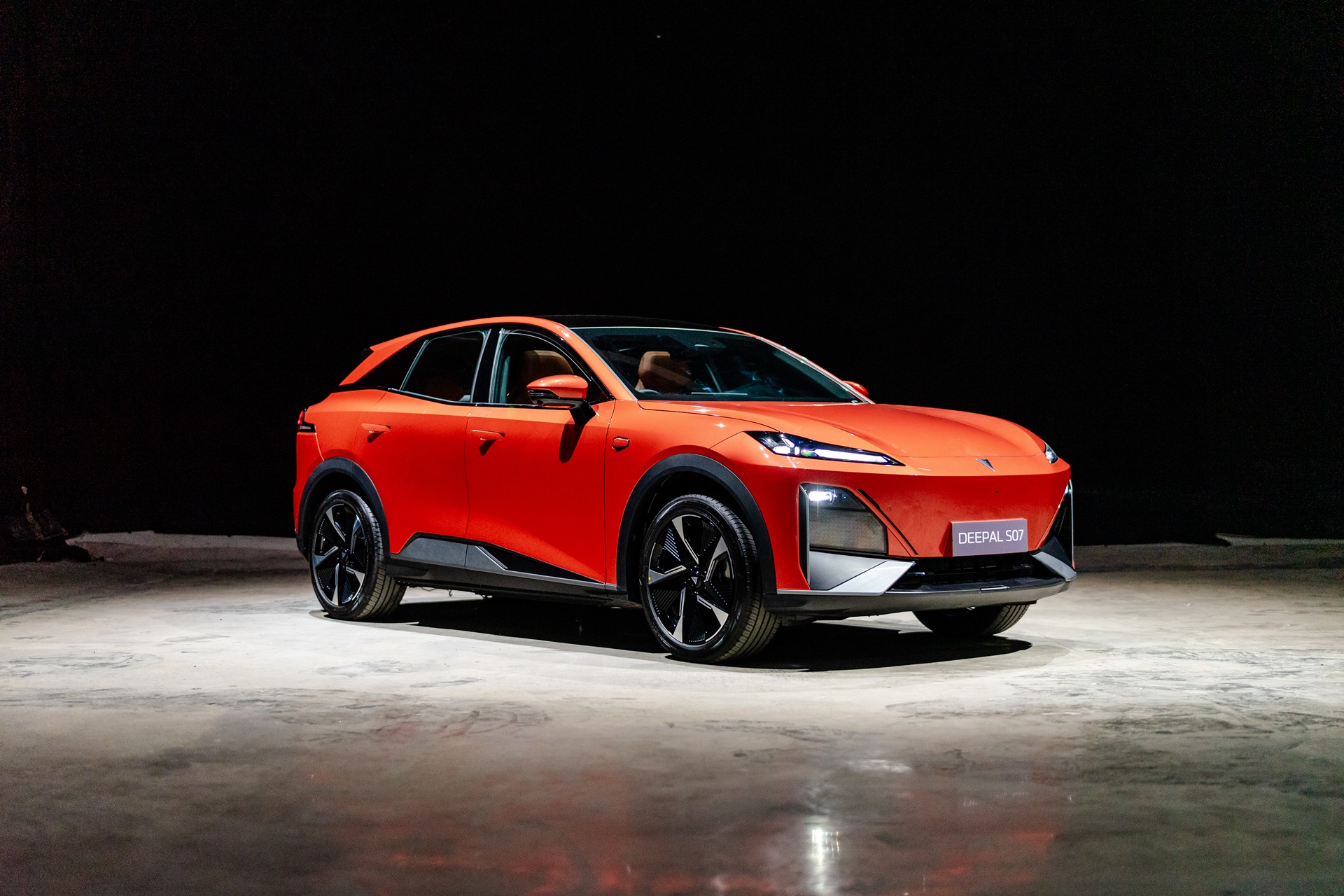 รูปภาพ ดีพอล Deepal SO7 L ปี 2024