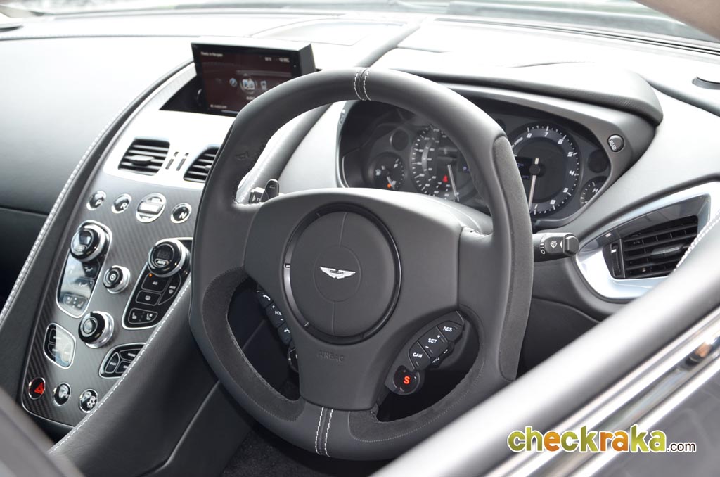 รูปภาพ แอสตัน มาร์ติน Aston Martin Vanquish Coupe ปี 2013