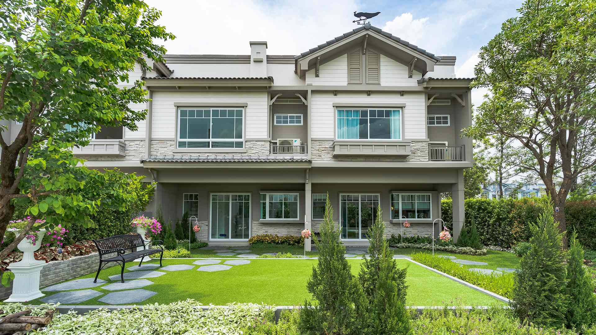 รูปภาพ อินดี้ 2 ศรีนครินทร์ (Indy 2 Srinakarin)