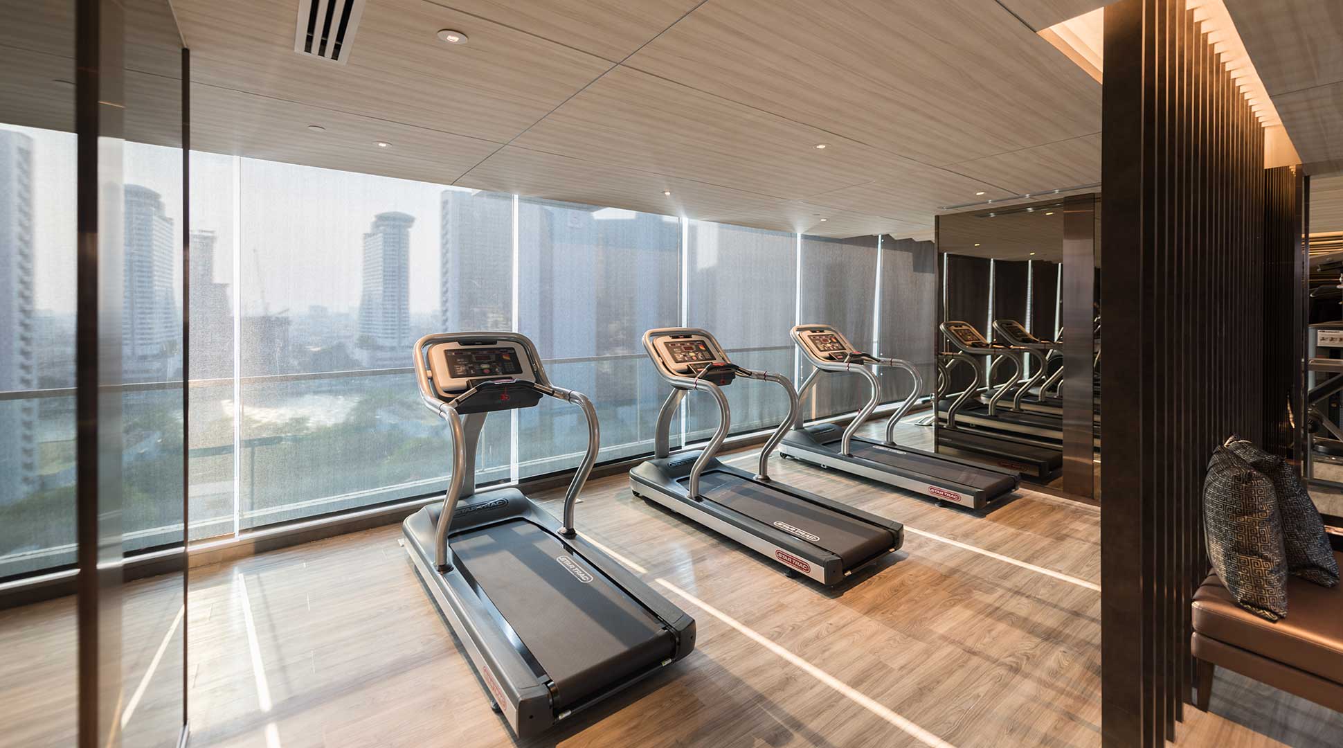 รูปภาพ เดอะ รูม เจริญกรุง 30 (The Room Charoenkrung 30)