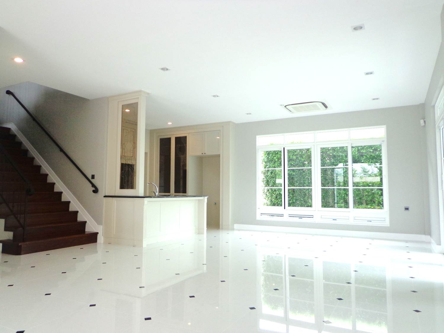 รูปภาพ นันทวัน บางนา กม.7 (Nanthawan Bangna KM.7)