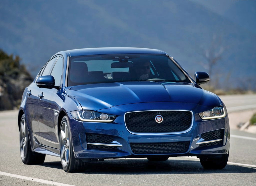 รูปภาพ จากัวร์ Jaguar XE 2.0 R-Sport ปี 2015