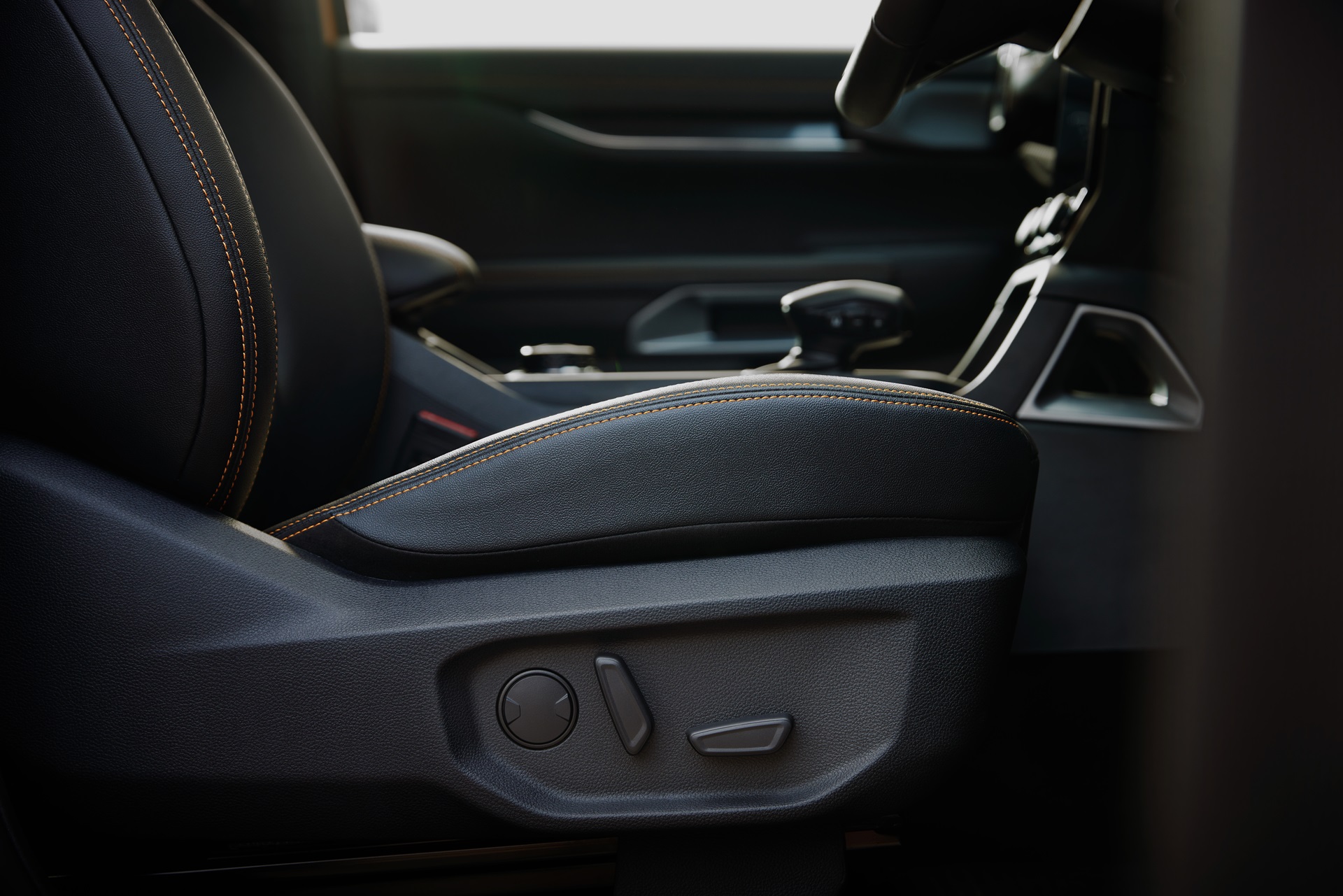 รูปภาพ ฟอร์ด Ford Ranger Double Cab Wildtrak 3.0L V6 Turbo 4WD 10AT ปี 2024