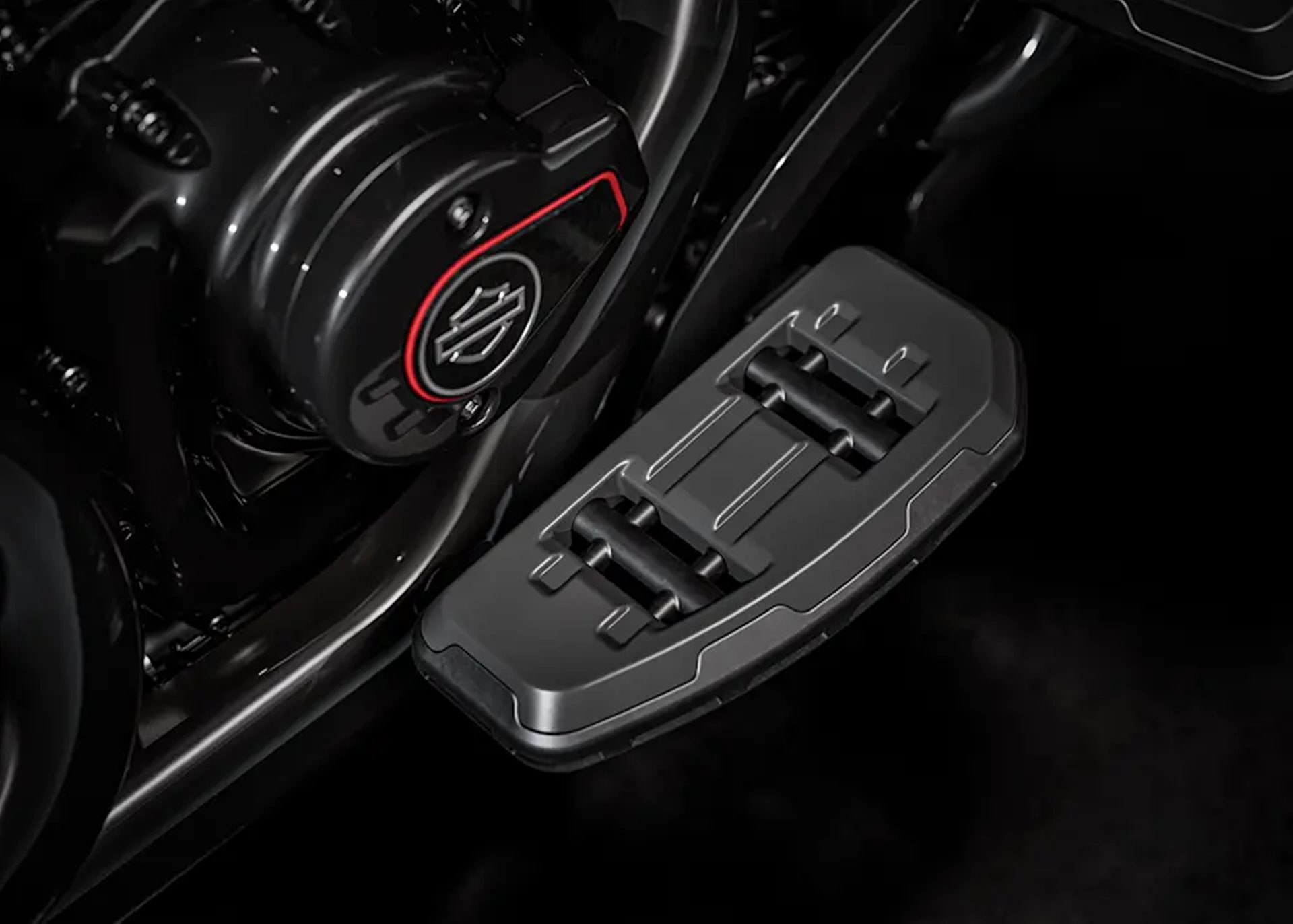 รูปภาพ ฮาร์ลีย์-เดวิดสัน Harley-Davidson CVO Road Glide ST ปี 2025