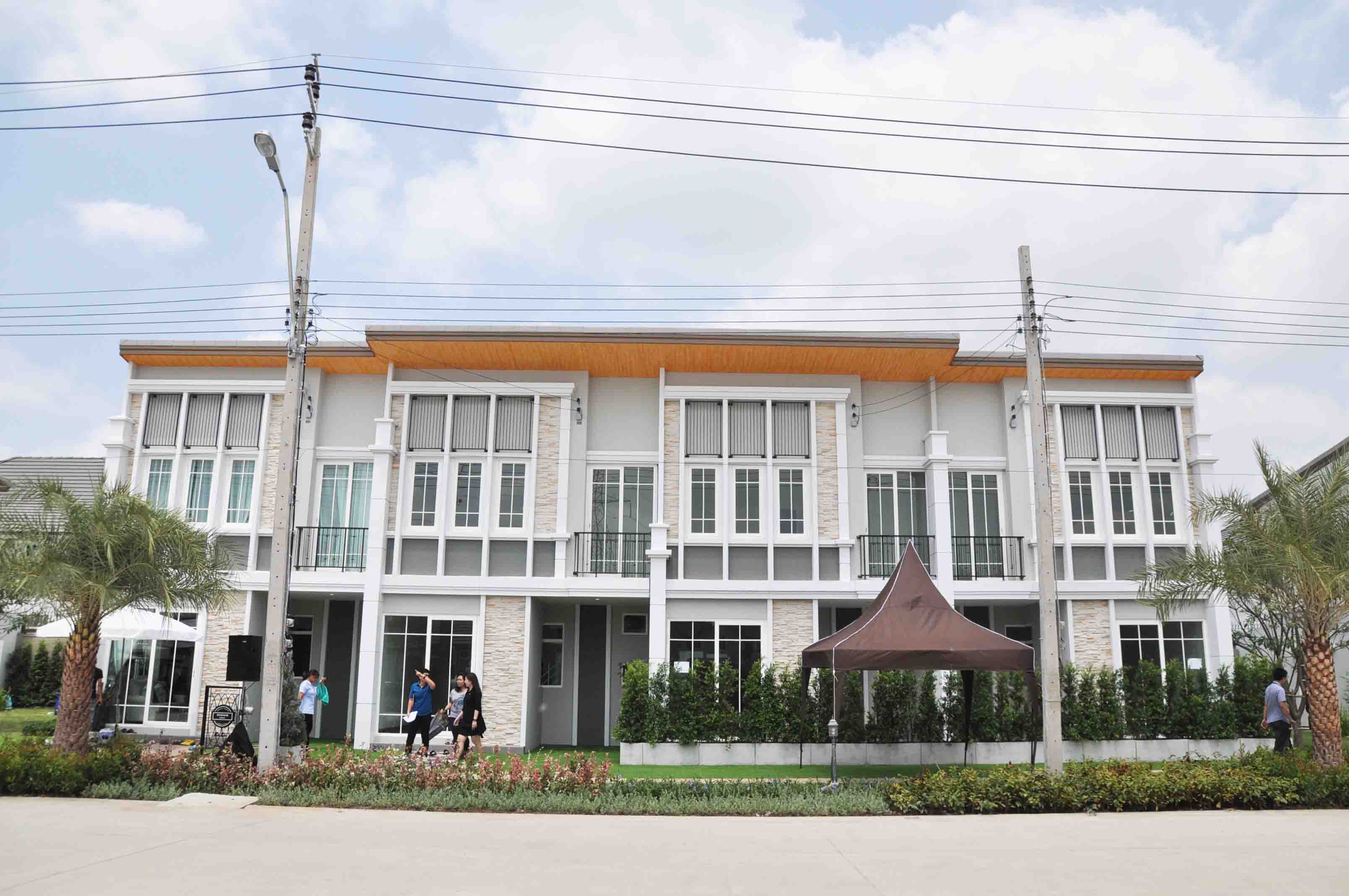 รูปภาพ โกลเด้น ทาวน์ บางนา-สวนหลวง (Golden Town Bangna - Suanluang)