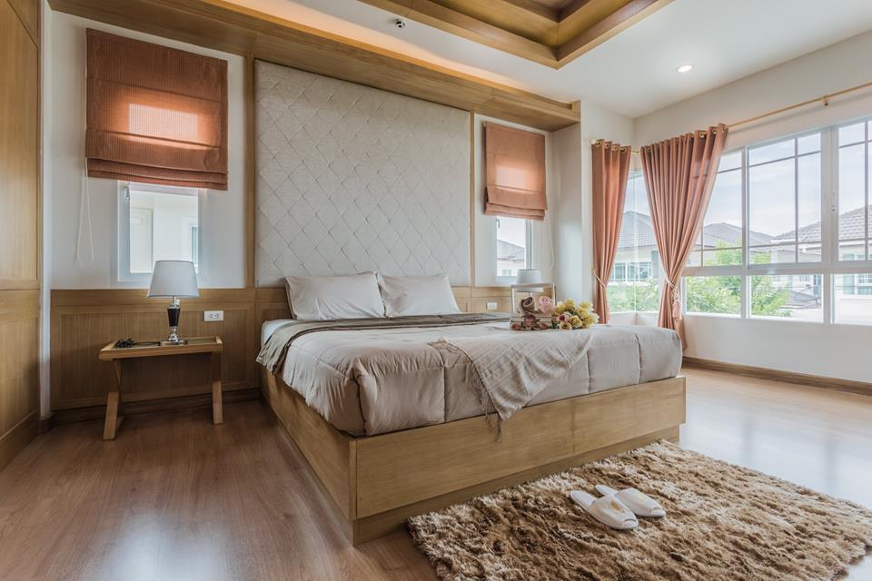 รูปภาพ เดอะพรอมิเน้นซ์ พราวด์ (The Prominence Proud)