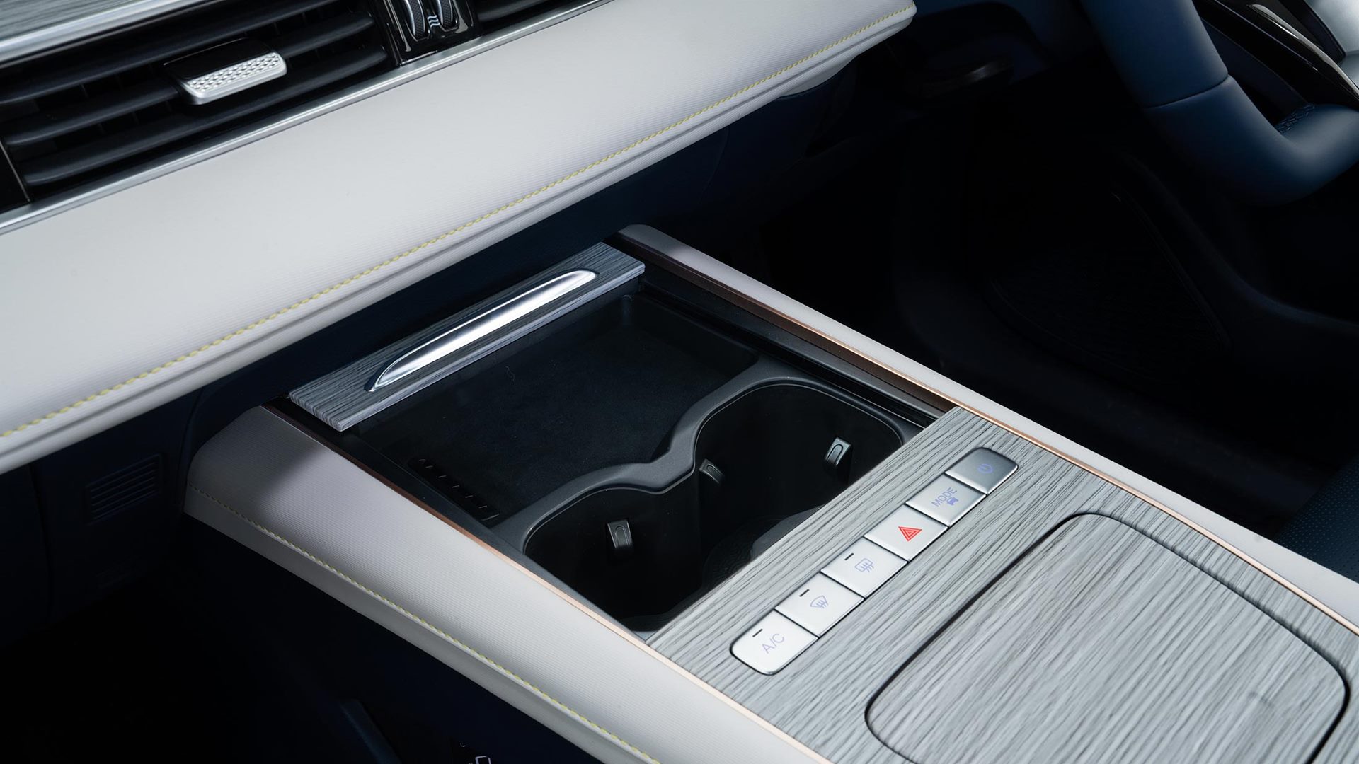 รูปภาพ โอโมดา Omoda C5 EV Long Range Dynamic ปี 2024