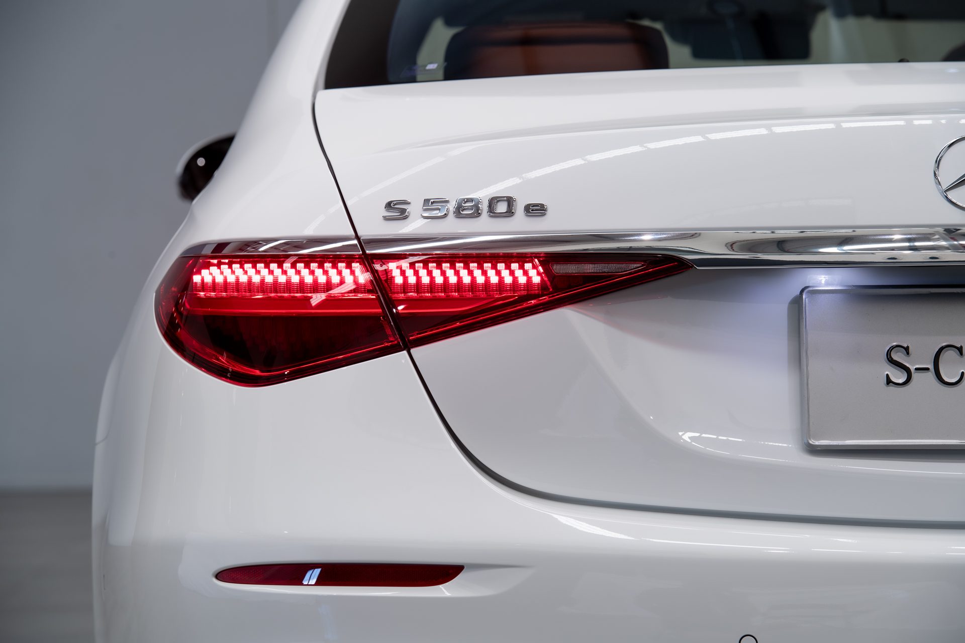 รูปภาพ เมอร์เซเดส-เบนซ์ Mercedes-benz S-Class S 580 e AMG Premium ปี 2024