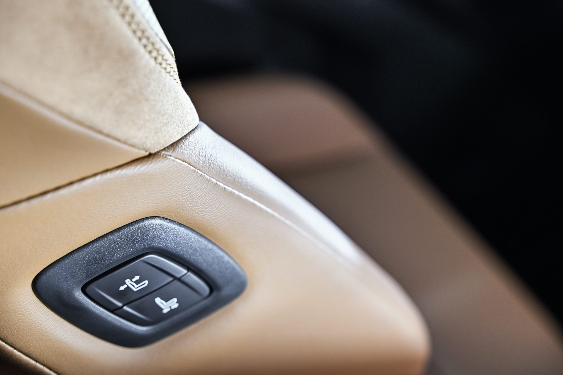 รูปภาพ โตโยต้า Toyota Camry HEV Premium Luxury ปี 2024