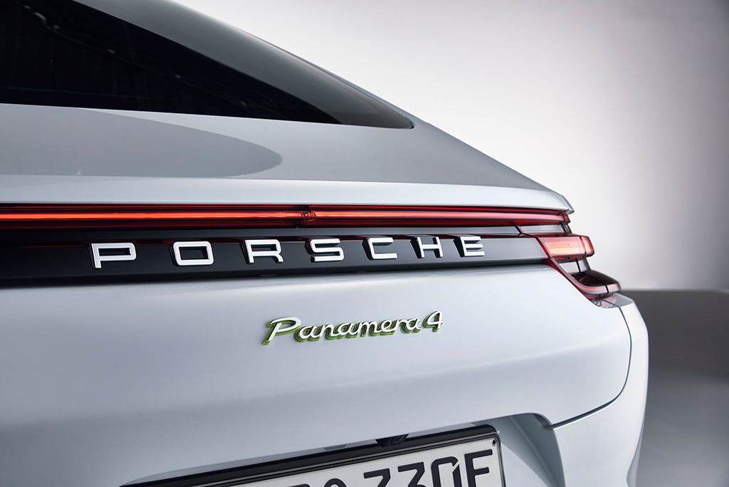 รูปภาพ ปอร์เช่ Porsche Panamera 4 E-Hybrid Sport Turismo ปี 2019