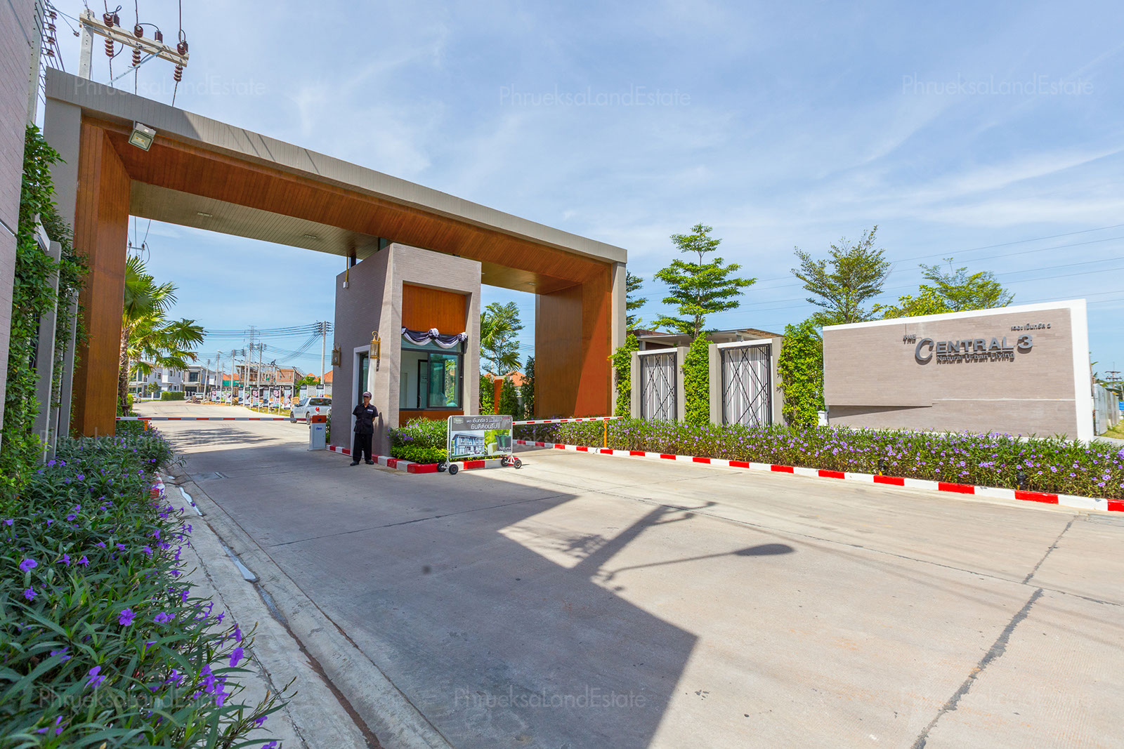 รูปภาพ เดอะ เซ็นทรัล 3 อัสสัมชัญ - ศรีราชา (The Central 3 Assumption - Sriracha)