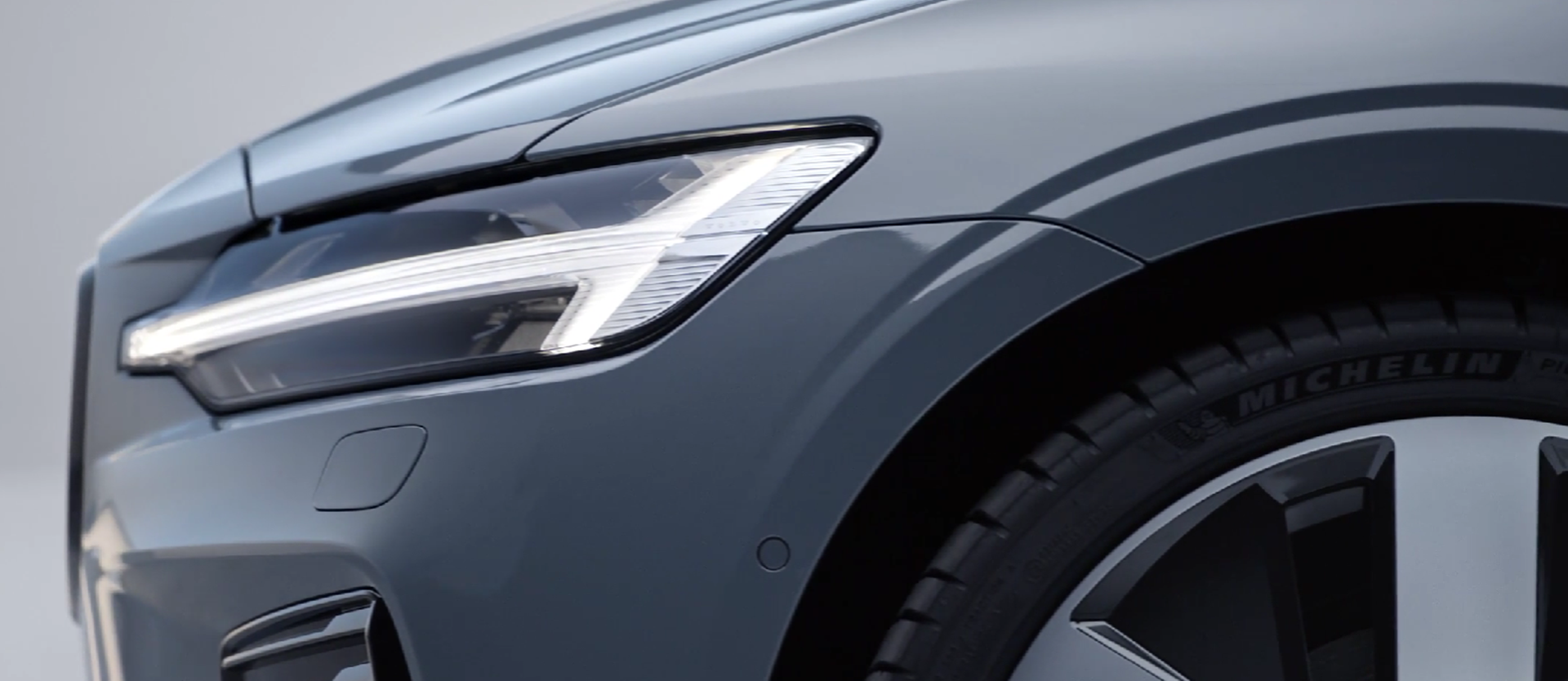 รูปภาพ วอลโว่ Volvo S60 Recharge Ultimate T8 Plug-in Hybrid Dark ปี 2023