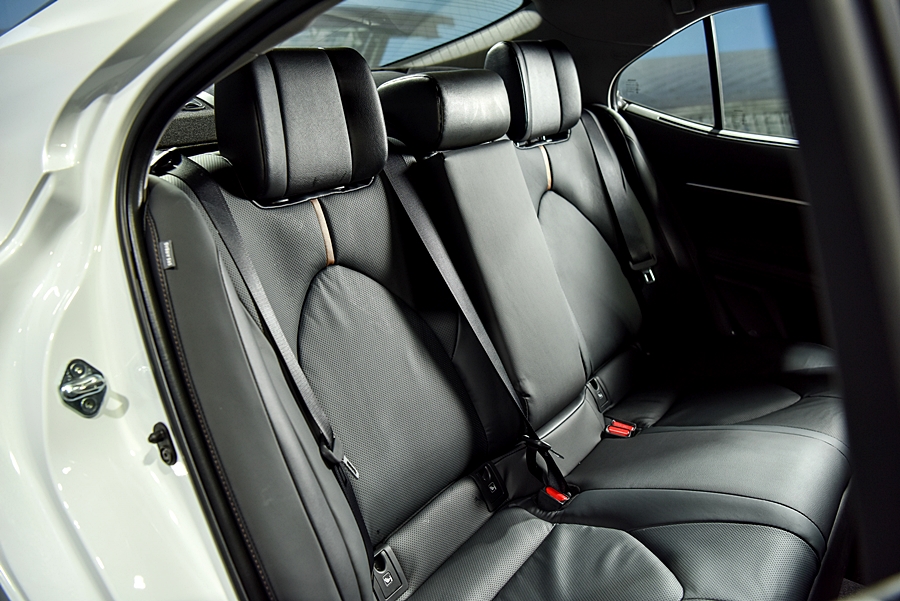 รูปภาพ โตโยต้า Toyota Camry 2.5 HEV Premium ปี 2021