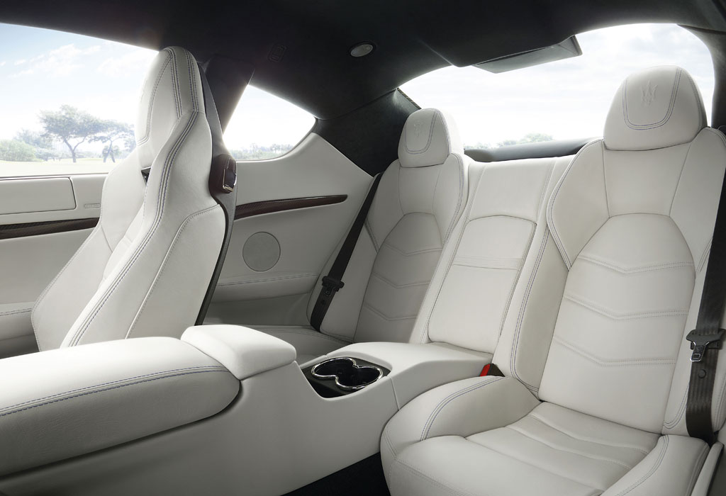 รูปภาพ มาเซราติ Maserati GranTurismo Sport Standard ปี 2013