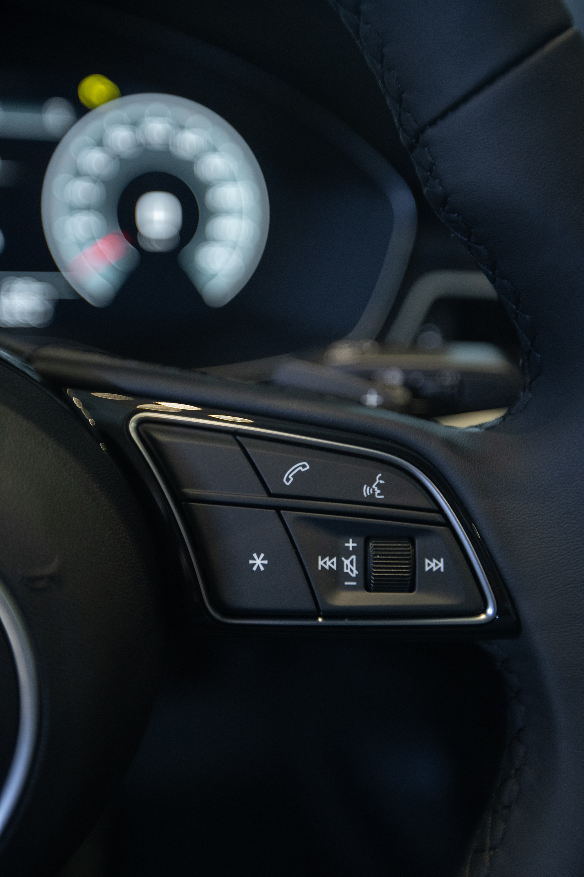 รูปภาพ อาวดี้ Audi A5 Coupé 45 TFSI quattro S line edition one ปี 2024