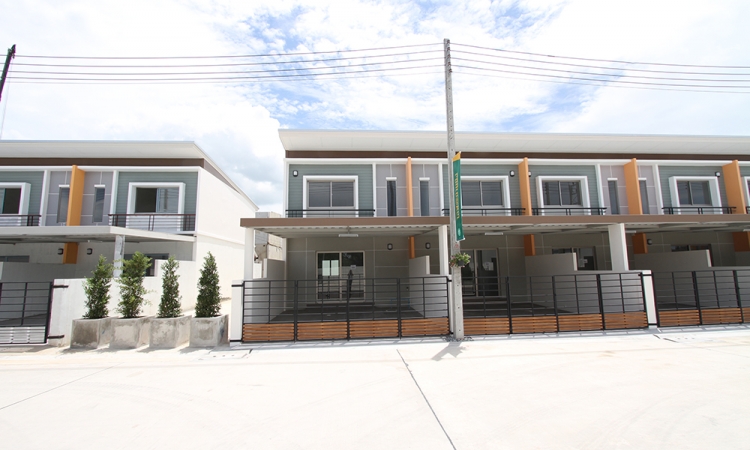 รูปภาพ ไลฟ@บ้านบึง (Life @ Baan Bueng)