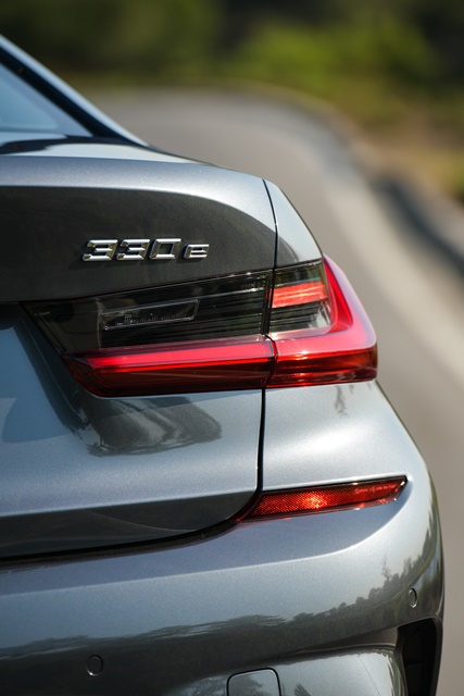 รูปภาพ บีเอ็มดับเบิลยู BMW Series 3 330e M Sport ปี 2020