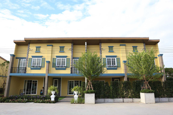 รูปภาพ โกลเด้น ทาวน์ ๓ สุขสวัสดิ์ - พุทธบูชา (Golden Town ๓ Suksawat - Phutthabucha)